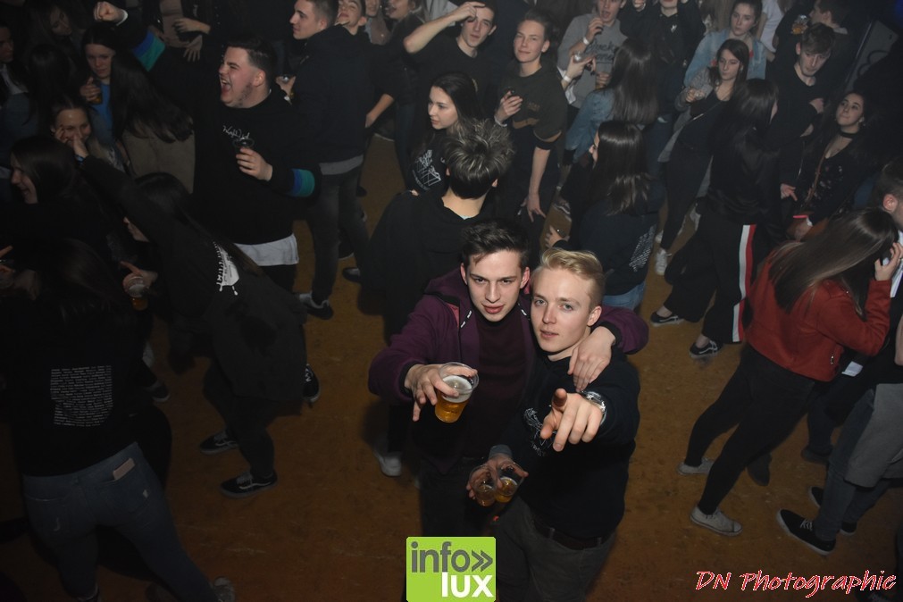 //media/jw_sigpro/users/0000002463/bal des rethos izel/k 144